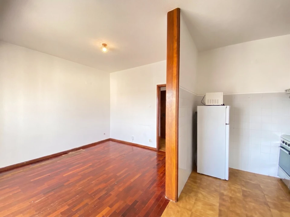 Apartamento T1 para Venda em Macedo de Cavaleiros Foto 4