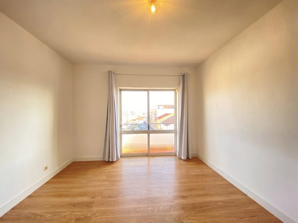 Apartamento T1 para Venda em Macedo de Cavaleiros Foto 11