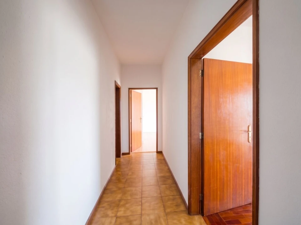 Apartamento T1 para Venda em Macedo de Cavaleiros Foto 13