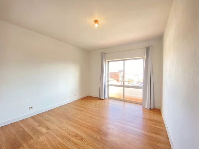 Apartamento T1 para Venda em Macedo de Cavaleiros Foto 7