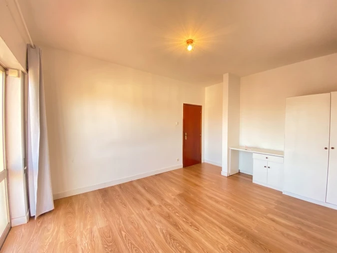 Apartamento T1 para Venda em Macedo de Cavaleiros Foto 9