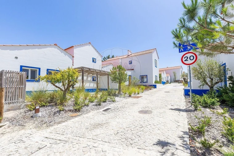 Apartamento T1 para Venda em Carvalhal Foto 43