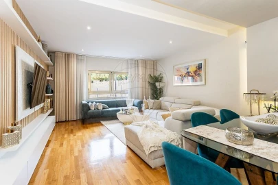 Apartamento T3 para Venda em Odivelas