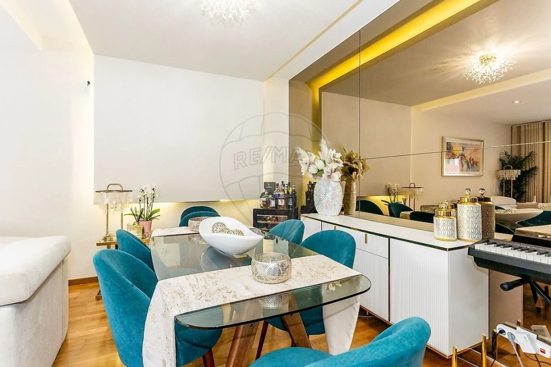 Apartamento T3 para Venda em Odivelas Foto 3