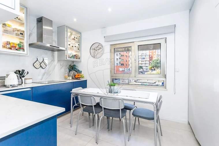 Apartamento T3 para Venda em Odivelas Foto 7