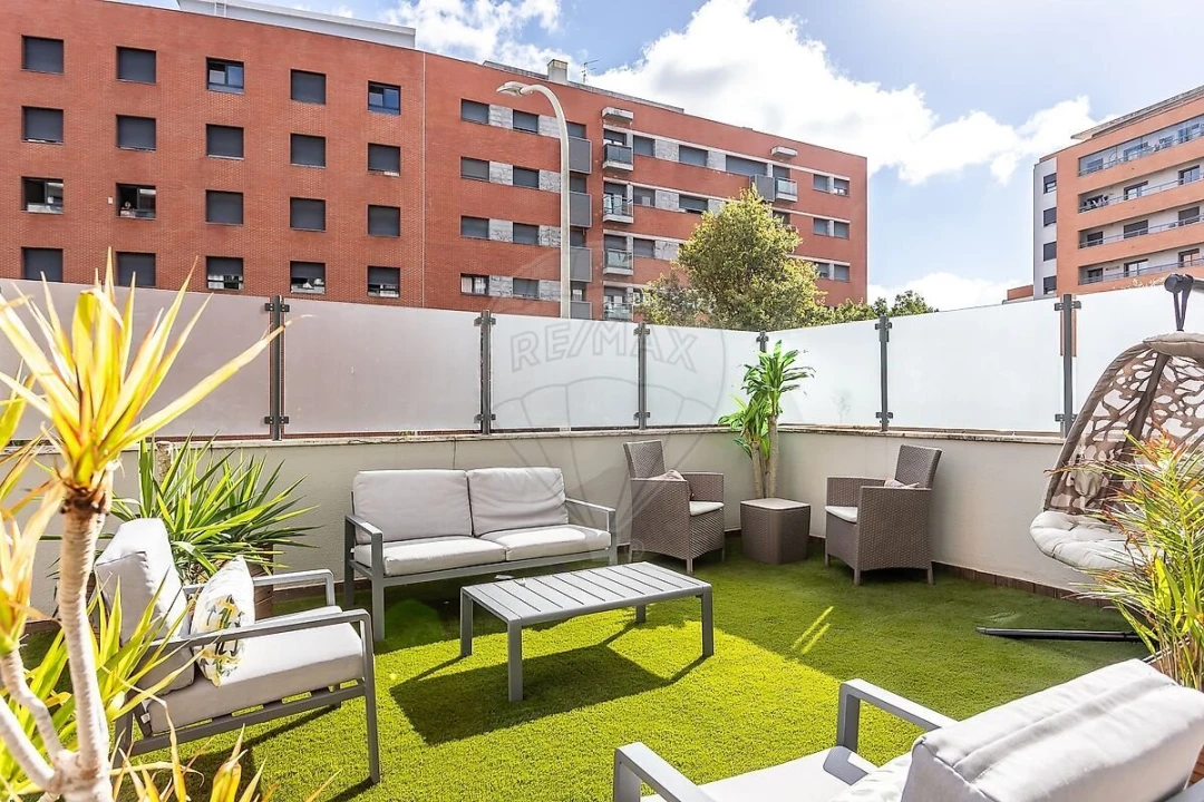 Apartamento T3 para Venda em Odivelas Foto 25