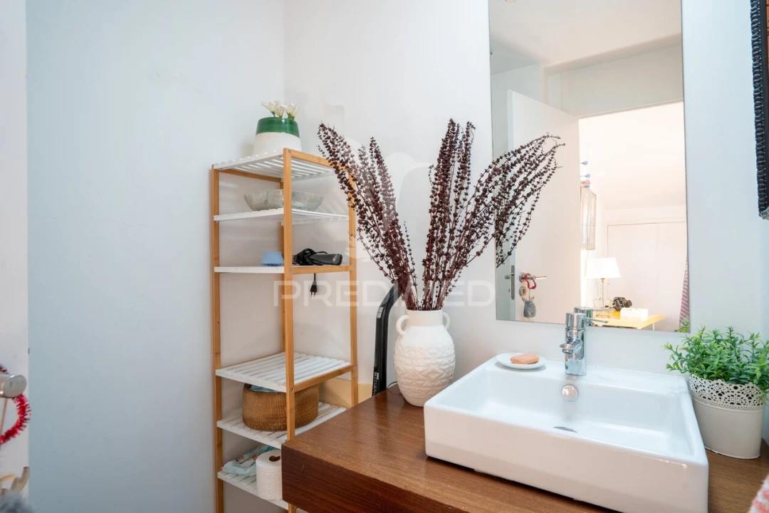 Apartamento T3 para Venda em Santo Antonio Foto 28