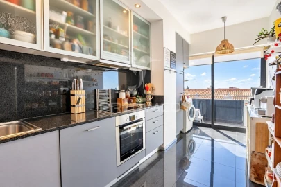 Apartamento T3 para Venda em Santo Antonio