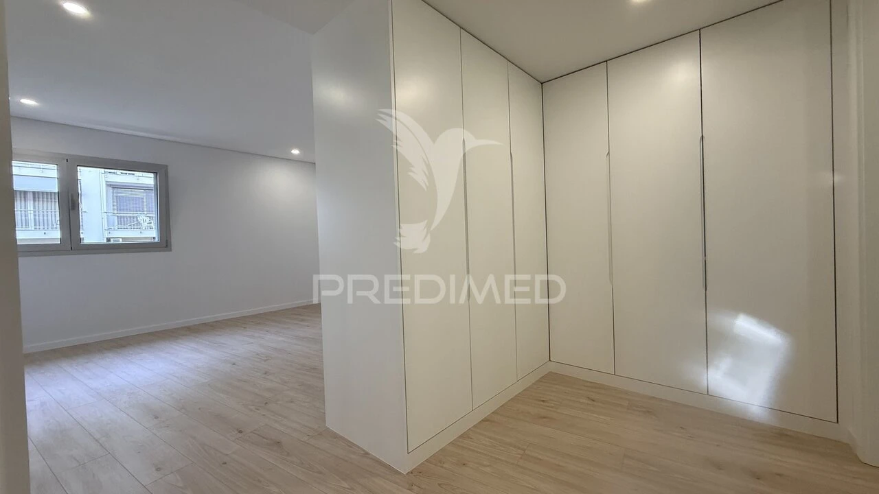 Apartamento T3 para Venda em Azurem Foto 17