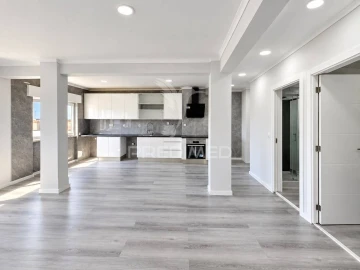 Apartamento T2 para Venda em Setubal (São Sebastião)