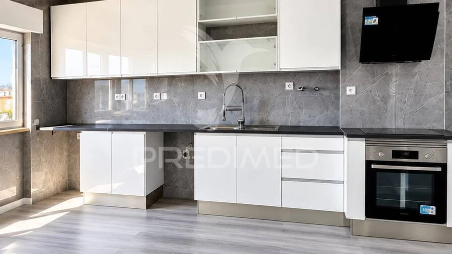 Apartamento T2 para Venda em Setubal (São Sebastião)