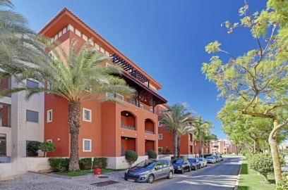 Moradia T3 para Venda em Quarteira