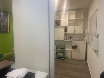 Loja para Venda em Albufeira e Olhos de Água