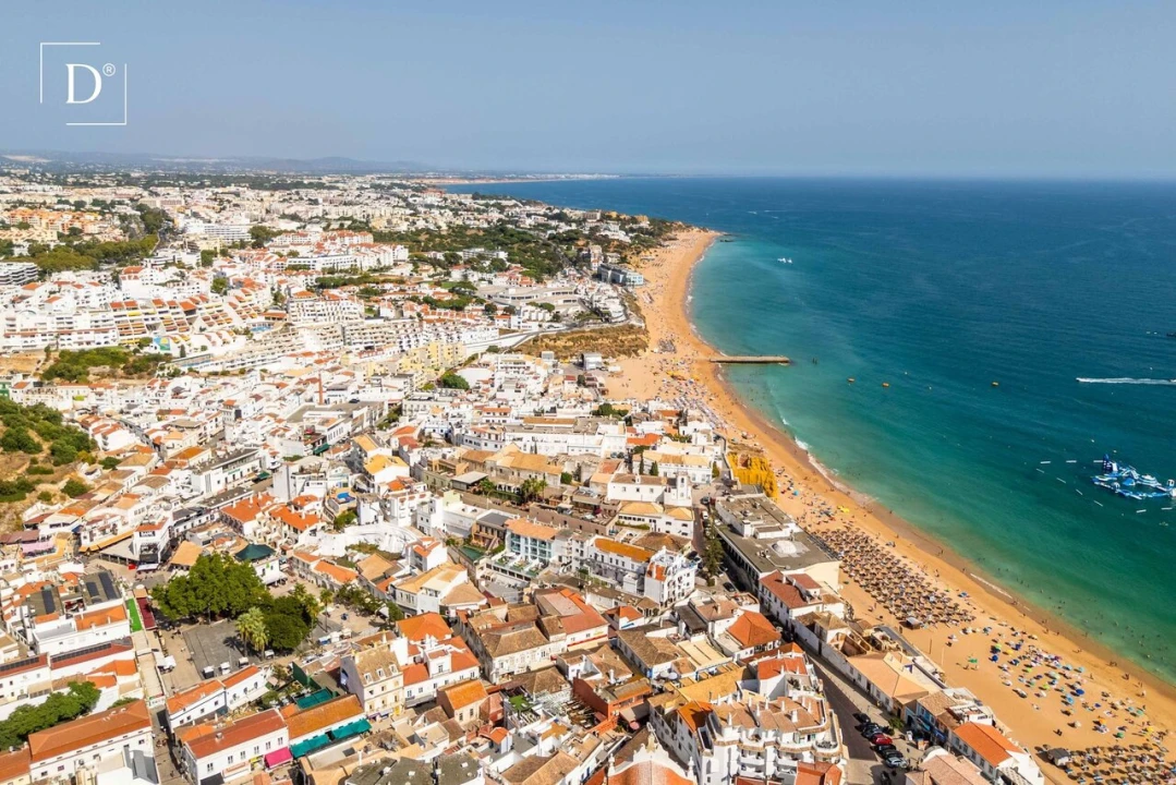 Moradia T2 para Venda em Albufeira e Olhos de Água Foto 21