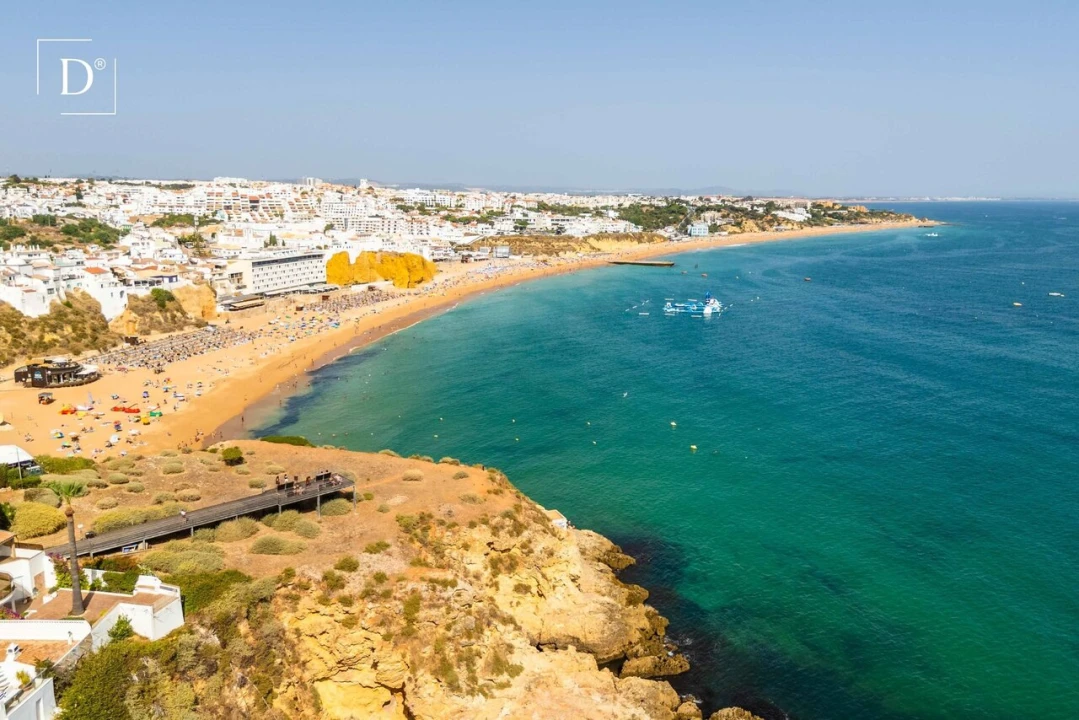 Moradia T2 para Venda em Albufeira e Olhos de Água Foto 16