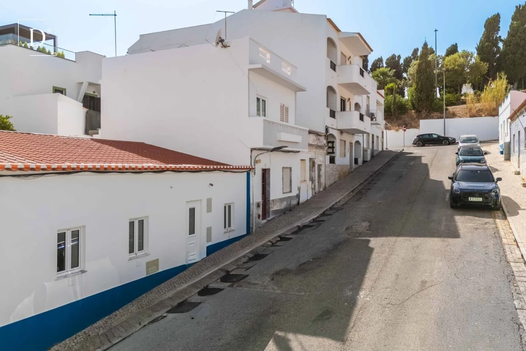 Moradia T2 para Venda em Albufeira e Olhos de Água Foto 9