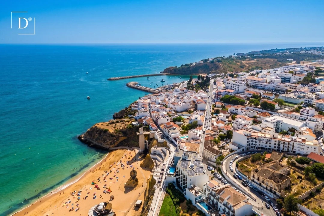 Moradia T2 para Venda em Albufeira e Olhos de Água Foto 7