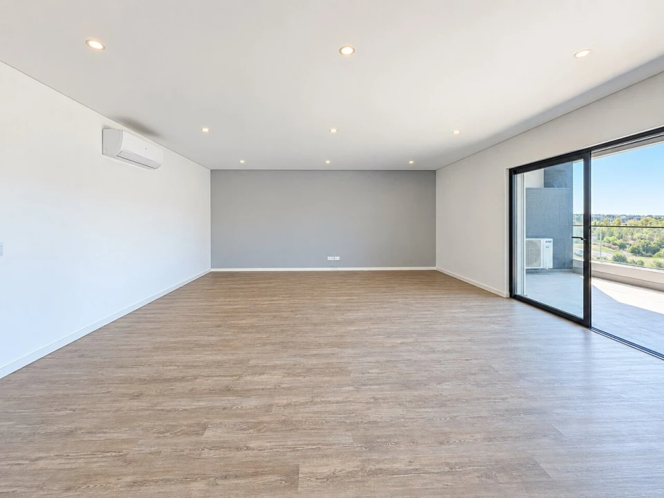 Apartamento T3 para Venda em Portimão Foto 4
