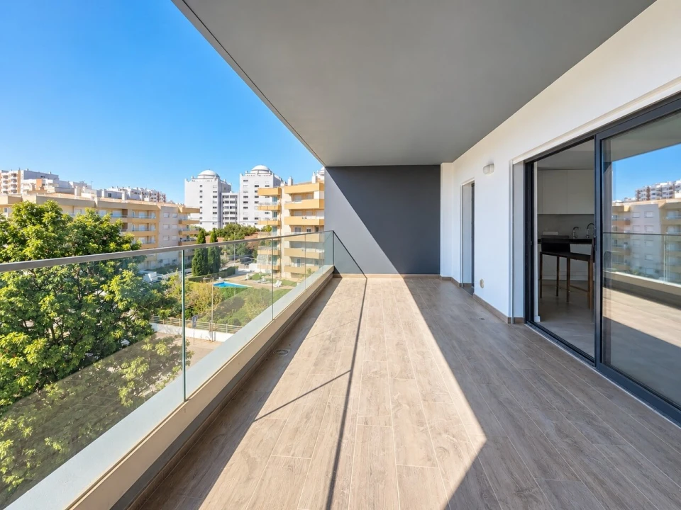 Apartamento T3 para Venda em Portimão Foto 7