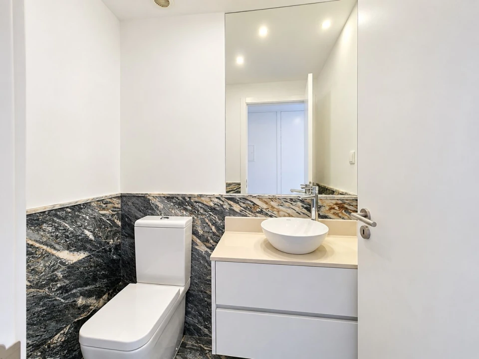 Apartamento T3 para Venda em Portimão Foto 9