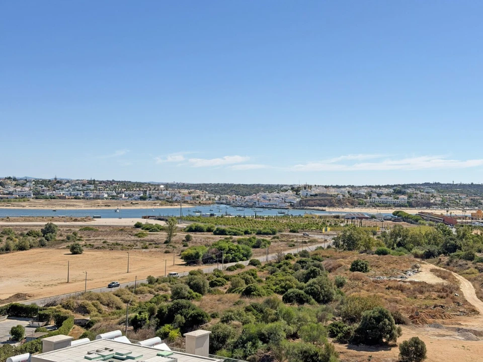 Apartamento T3 para Venda em Portimão Foto 22