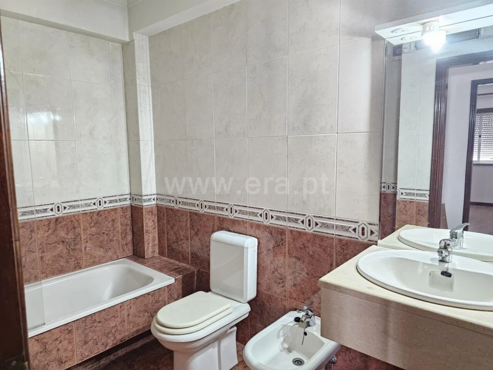 Apartamento T4 para Venda em Fundão, Valverde, Donas, A. Joanes, A. Nova Cabo Foto 12