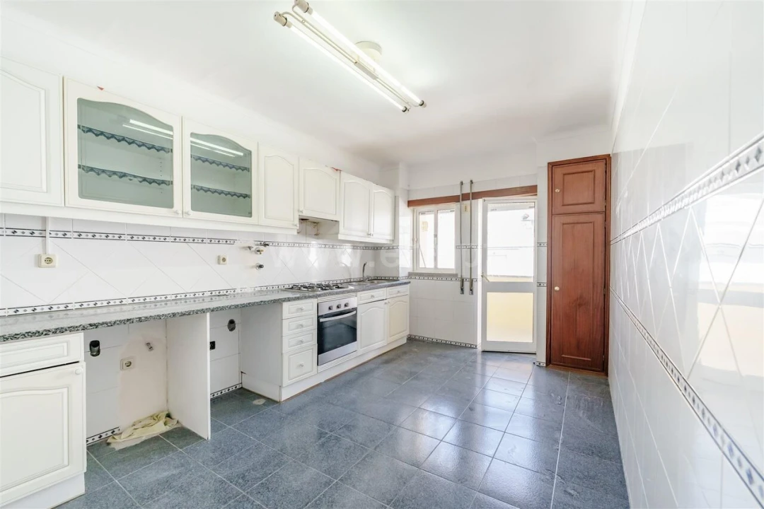 Apartamento T4 para Venda em Fundão, Valverde, Donas, A. Joanes, A. Nova Cabo Foto 2