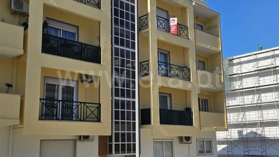 Apartamento T4 para Venda em Fundão, Valverde, Donas, A. Joanes, A. Nova Cabo