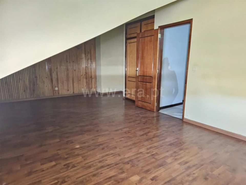Apartamento T4 para Venda em Fundão, Valverde, Donas, A. Joanes, A. Nova Cabo Foto 9
