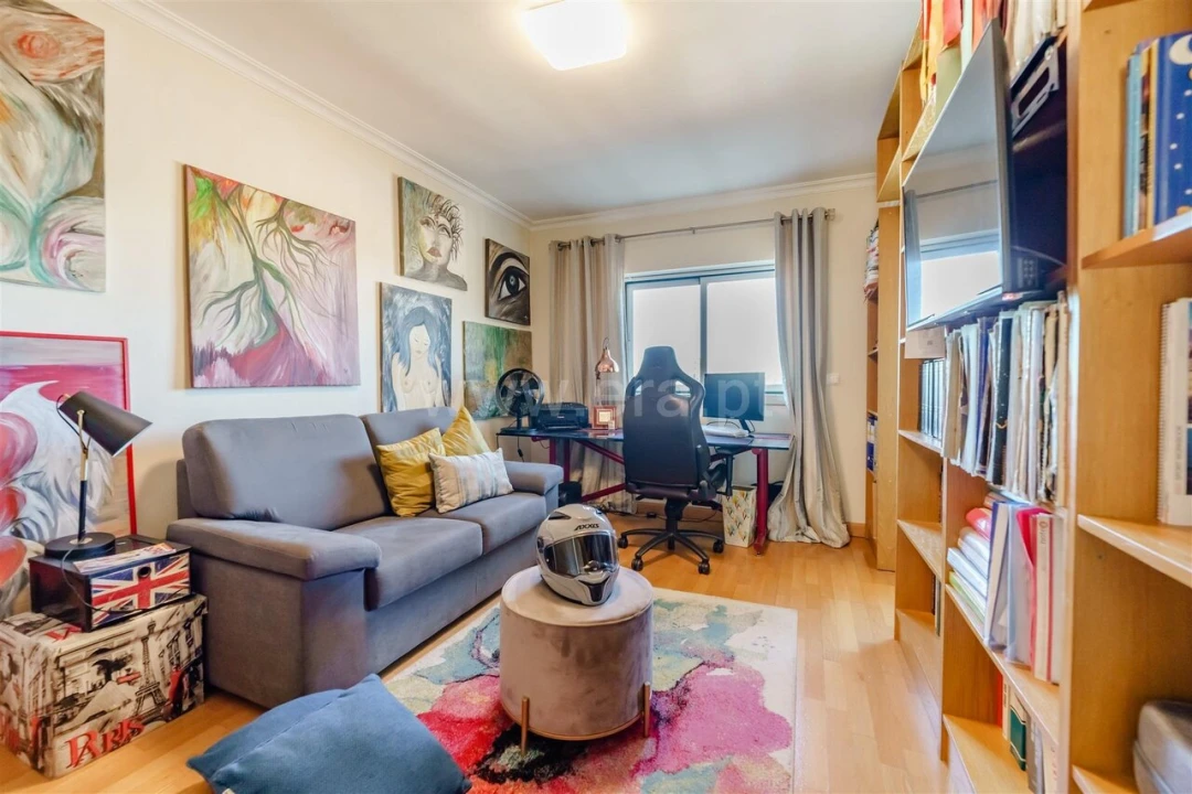 Apartamento T5 para Venda em Covilhã e Canhoso Foto 14