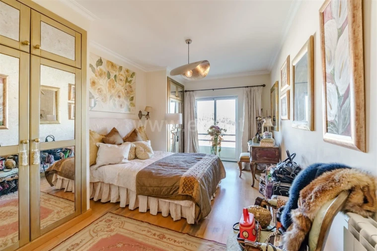 Apartamento T5 para Venda em Covilhã e Canhoso Foto 8