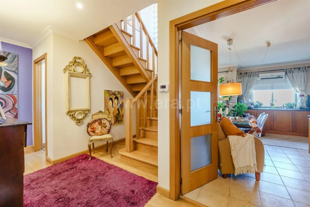 Apartamento T5 para Venda em Covilhã e Canhoso Foto 5