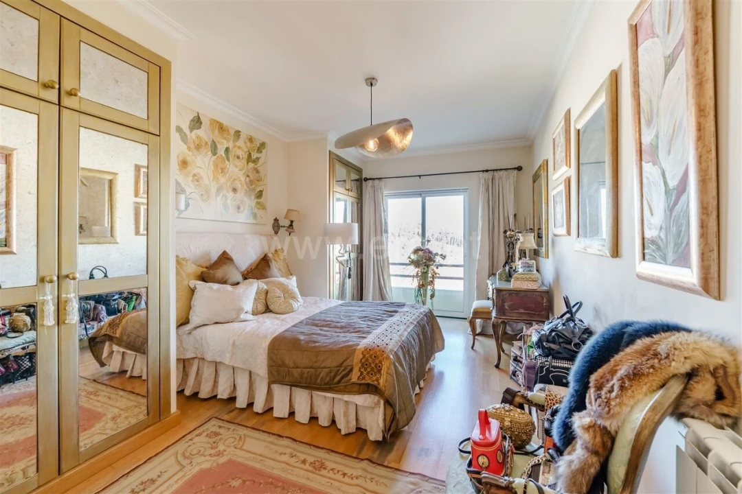 Apartamento T5 para Venda em Covilhã e Canhoso Foto 8
