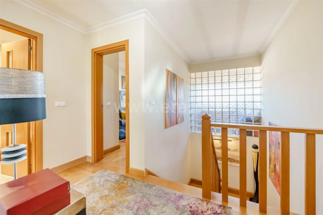 Apartamento T5 para Venda em Covilhã e Canhoso Foto 12