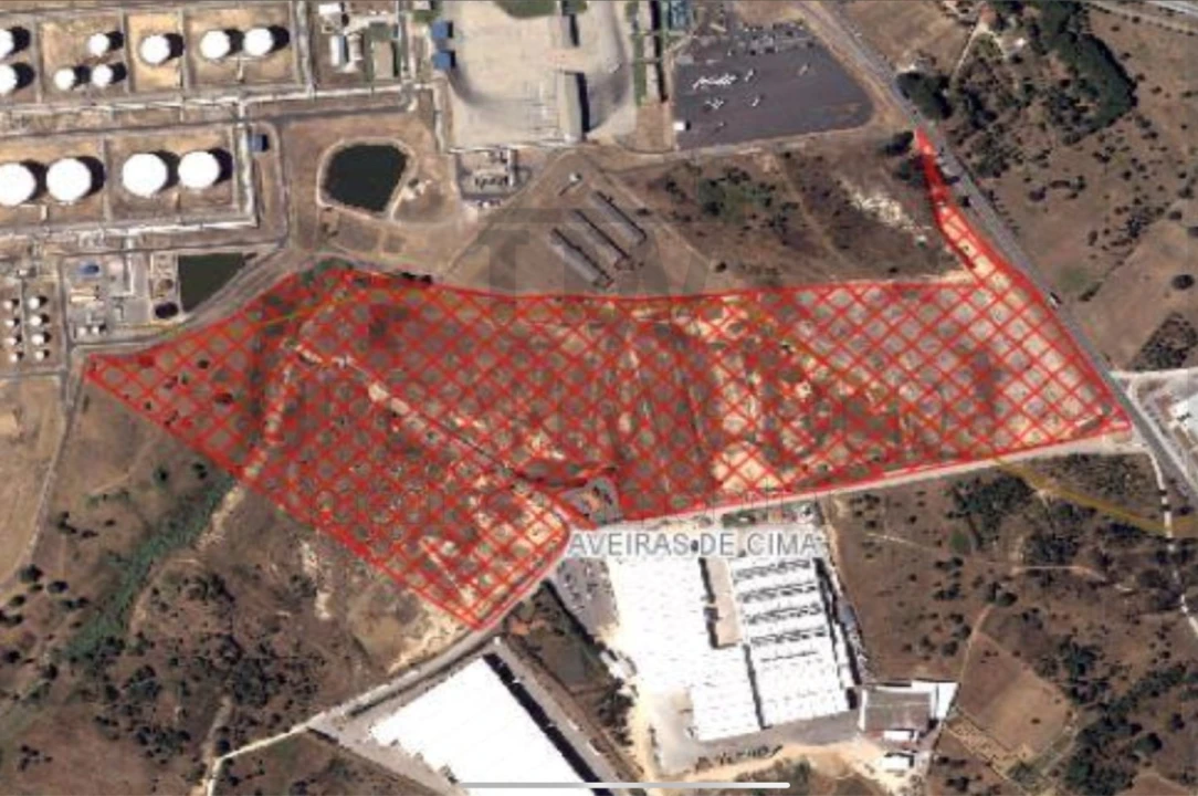 Terreno Comércio / Armazém para Venda em Aveiras de Cima Foto 4