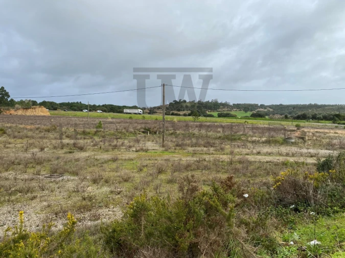 Terreno Comércio / Armazém para Venda em Aveiras de Cima Foto 6