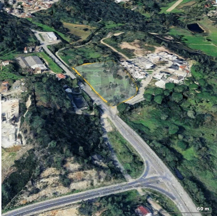 Terreno Comércio / Armazém para Venda em Venda do Pinheiro e Santo Estêvão das Galés Foto 2