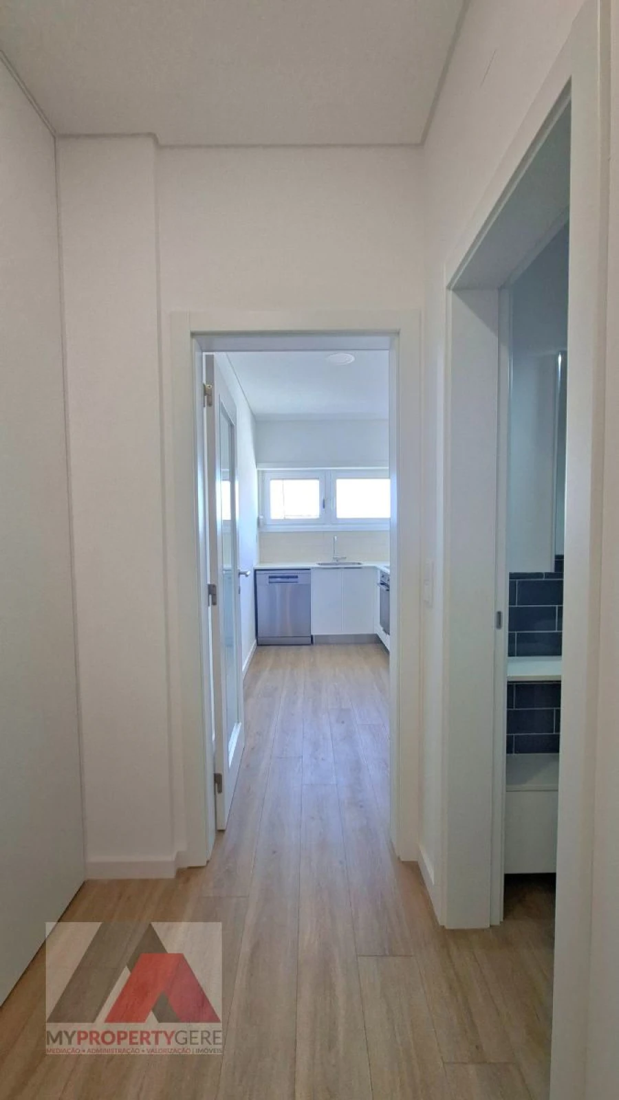 Apartamento T2 para Arrendamento em Silveira Foto 16