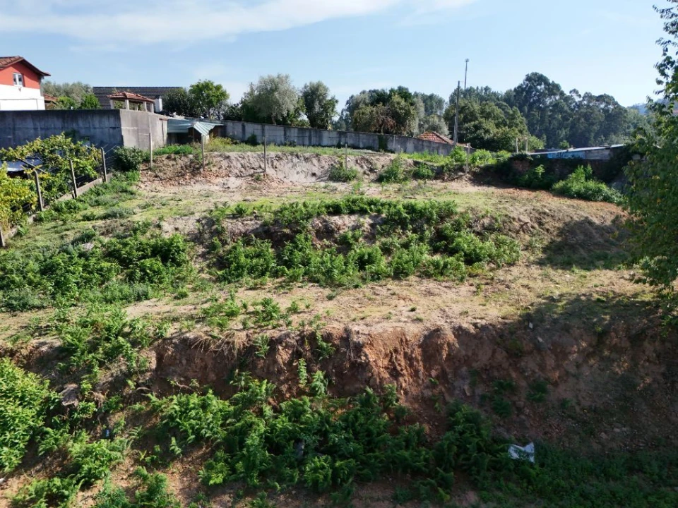 Terreno para Venda em Telões Foto 6