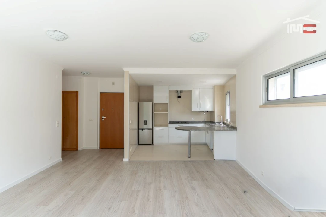 Apartamento T1 para Venda em Fatima Foto 3
