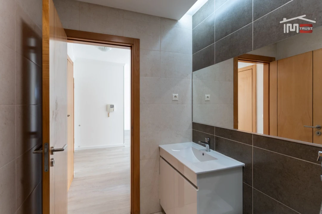 Apartamento T1 para Venda em Fatima Foto 10