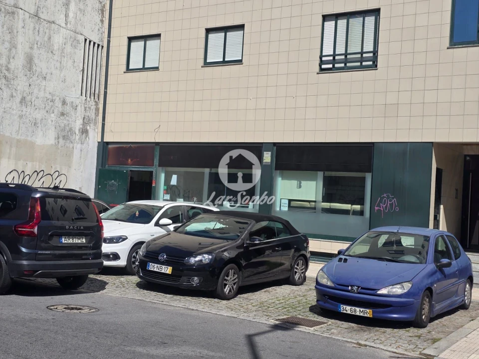 Loja para Venda em Custóias, Leça do Balio e Guifões Foto 20