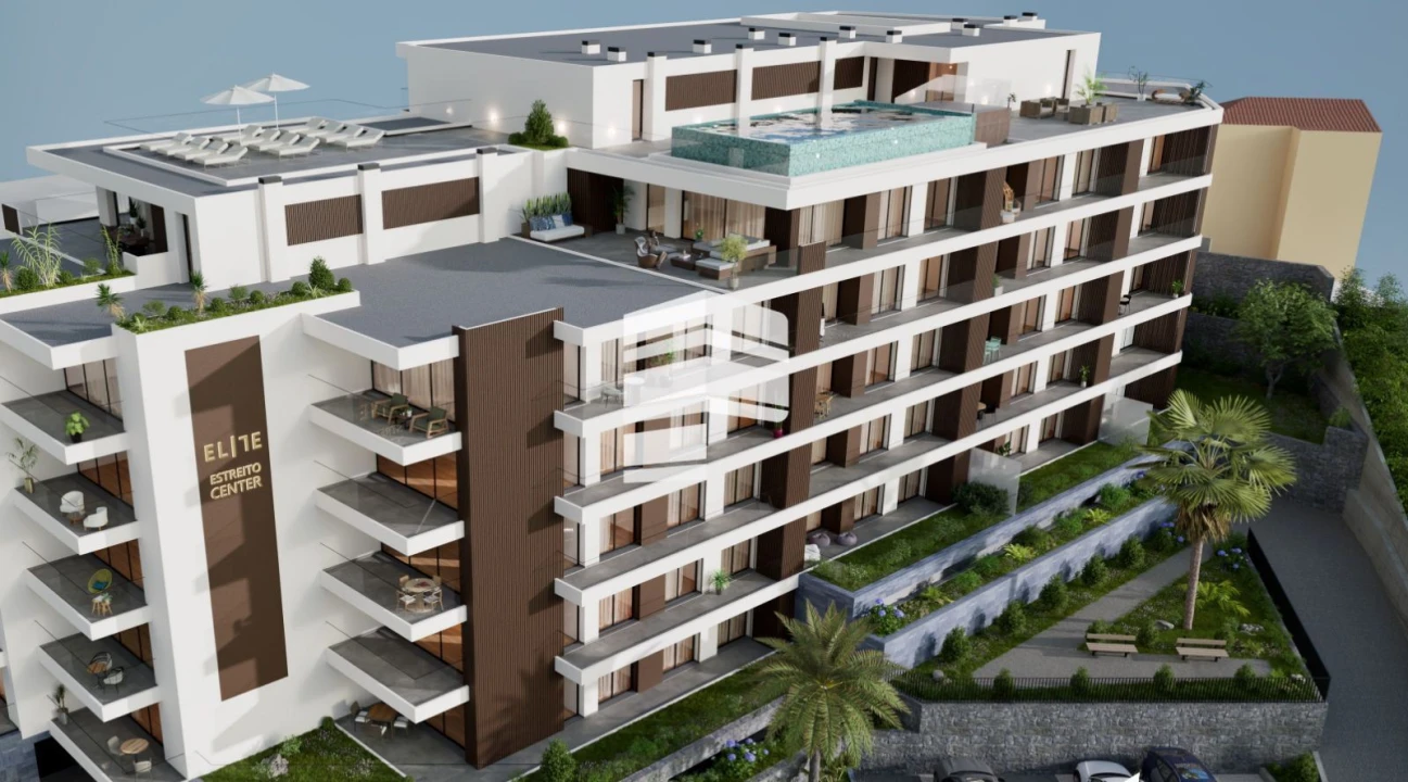 Apartamento T2 para Venda em Estreito de Camara de Lobos Foto 1
