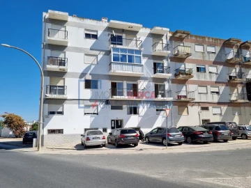 Apartamento T1 para Venda em Baixa da Banheira e Vale da Amoreira