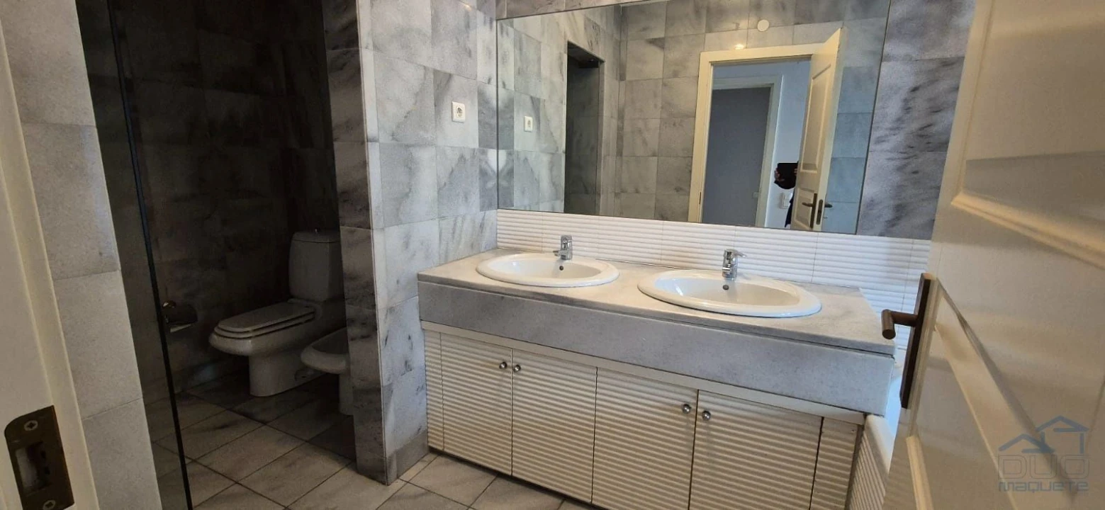 Apartamento T4 para Arrendamento em Matosinhos e Leça da Palmeira Foto 10