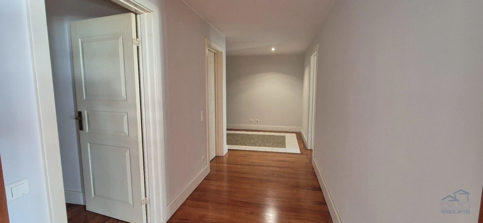 Apartamento T4 para Arrendamento em Matosinhos e Leça da Palmeira Foto 20