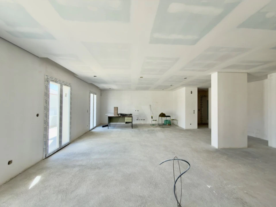 Apartamento T4 para Venda em Alcabideche Foto 6