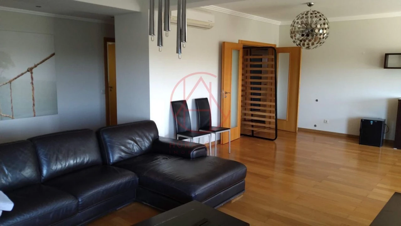Apartamento T3 para Venda em Queluz e Belas Foto 55