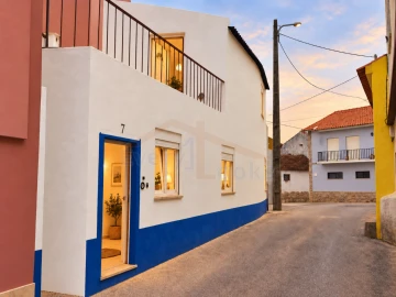 Moradia T2 para Venda em Peral