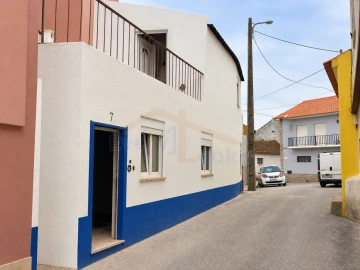 Moradia T2 para Venda em Peral
